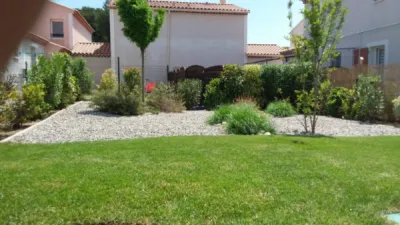 Pose gazon en rouleau proche d'Eguilles 13510 Pose gazon en rouleau proche d'Eguilles 13510