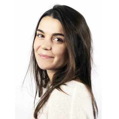 Avocat compétent en droit des contrats et droit des sociétés Ajaccio en Corse Barbara Aievola