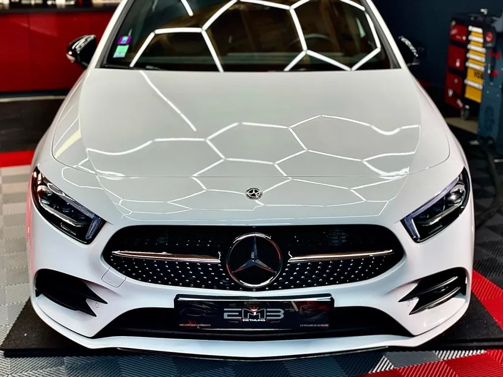 Protection carrosserie traitement céramique Lyon Mercedes classe A 