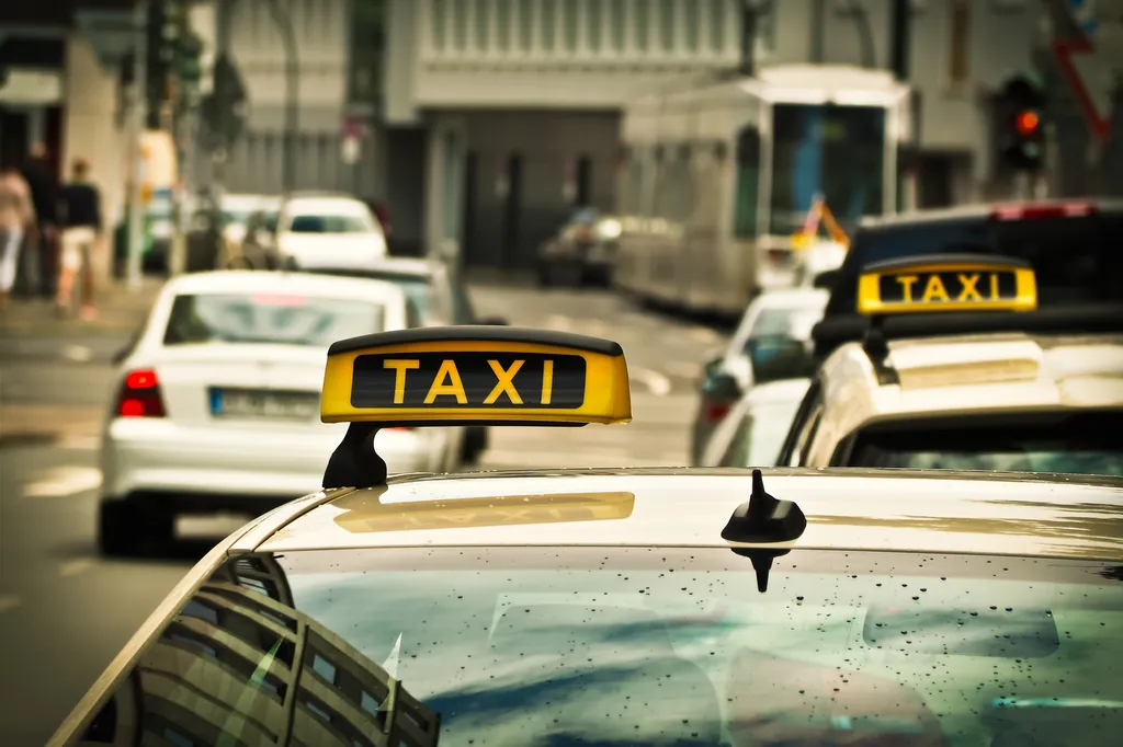 Taxi Oullins