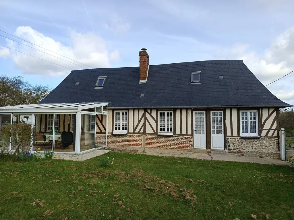 A vendre Maison Normande et ses dépendances sur un terrain de plus de 6000m² , secteur Cormeilles 27260