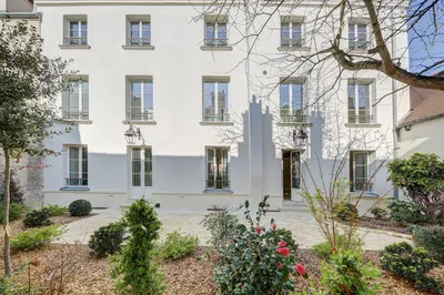 facade sur jardin privatif