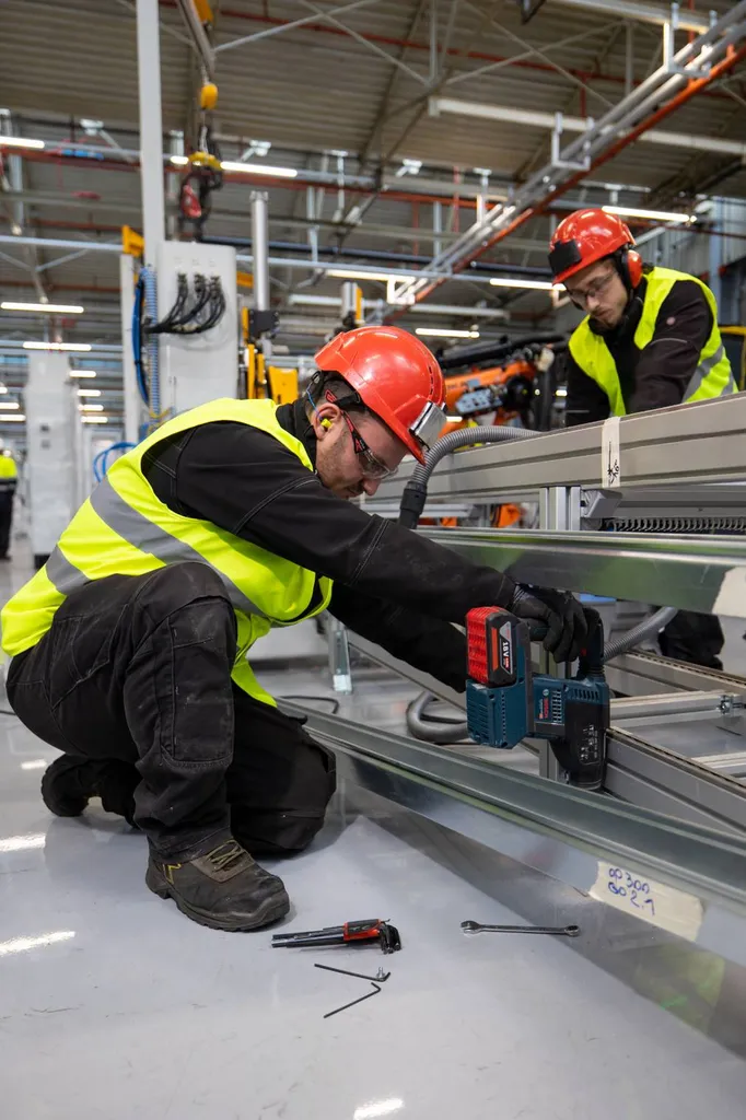 Transfert de machines-outils : démontage, transport et remontage sans interruption