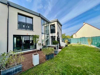 Maison récente Chatou 5 pièces 188 m2 avec jardin