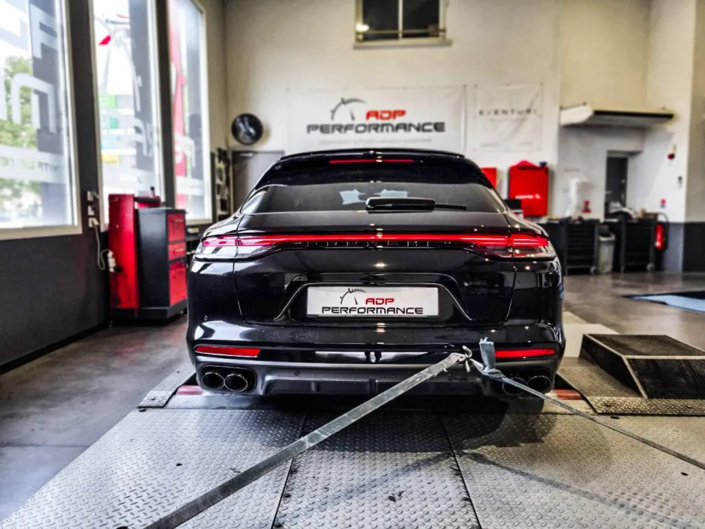 Conversion flexfuel Porsche Panamera 2.9T hybride 560cv 2023 - Spécialiste préparation Porsche PACA - ADP Performance