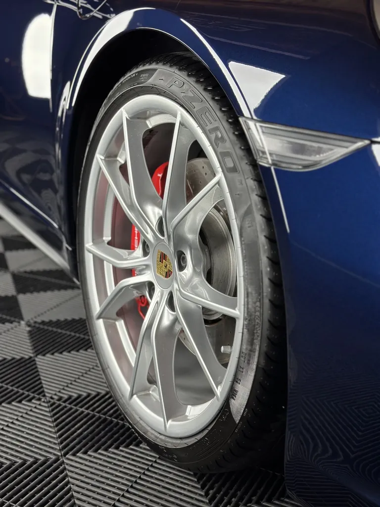 DETAILING Porsche protection film de protection PPF Lyon traitement céramique carosserie 