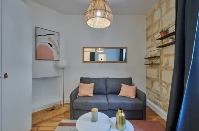 Rénovation d'un studio à Bordeaux en Gironde par renoV