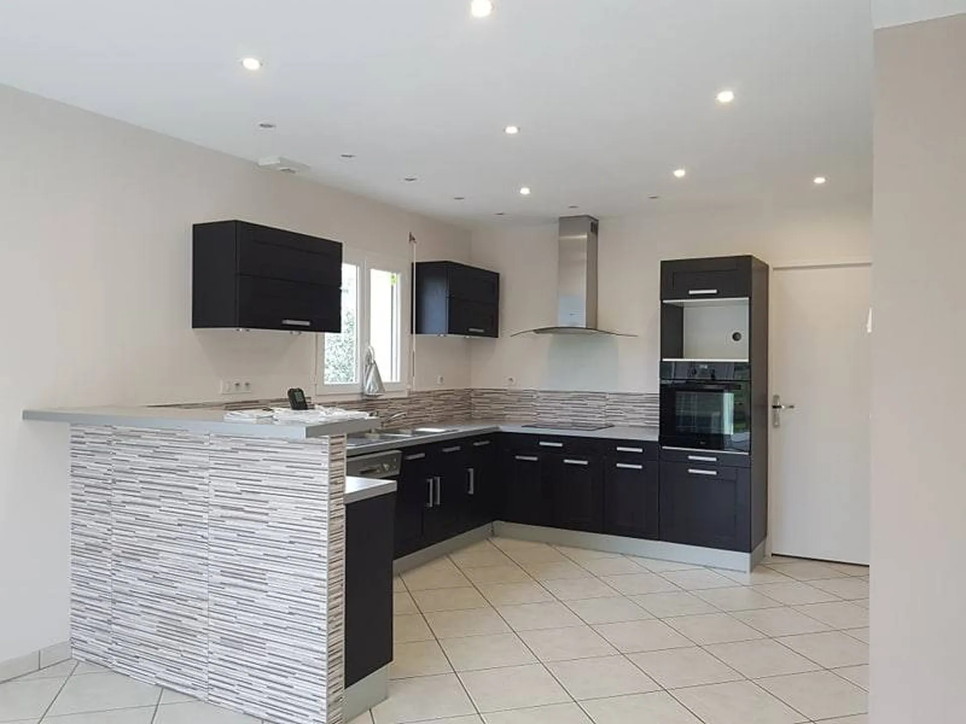 A la vente demeure traditionnelle de 140 m² et son environnement calme dans le Calvados 14