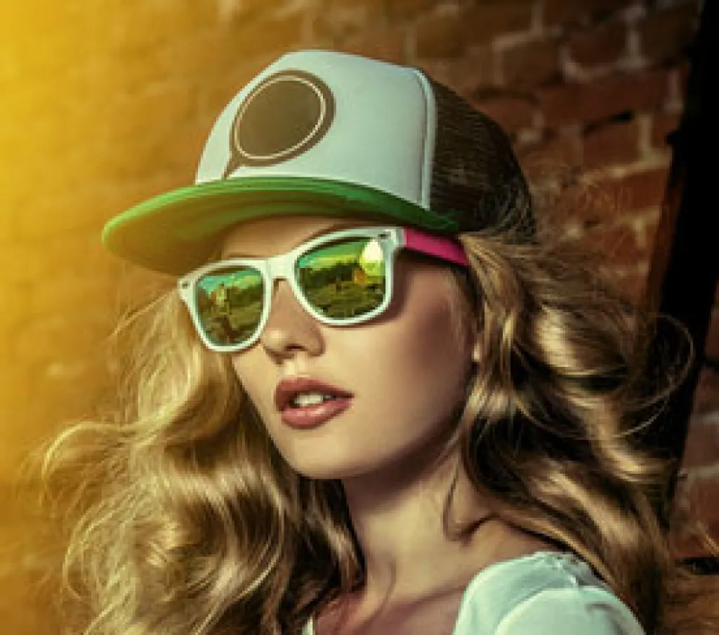 Casquette personnalisée marquage en flocage, broderie ou sérigraphie à la Valentine Marseille