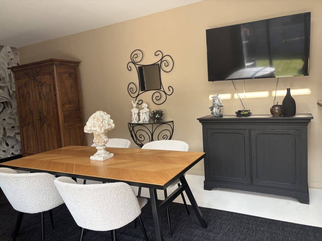 LOCATIONS SAISONNIERES