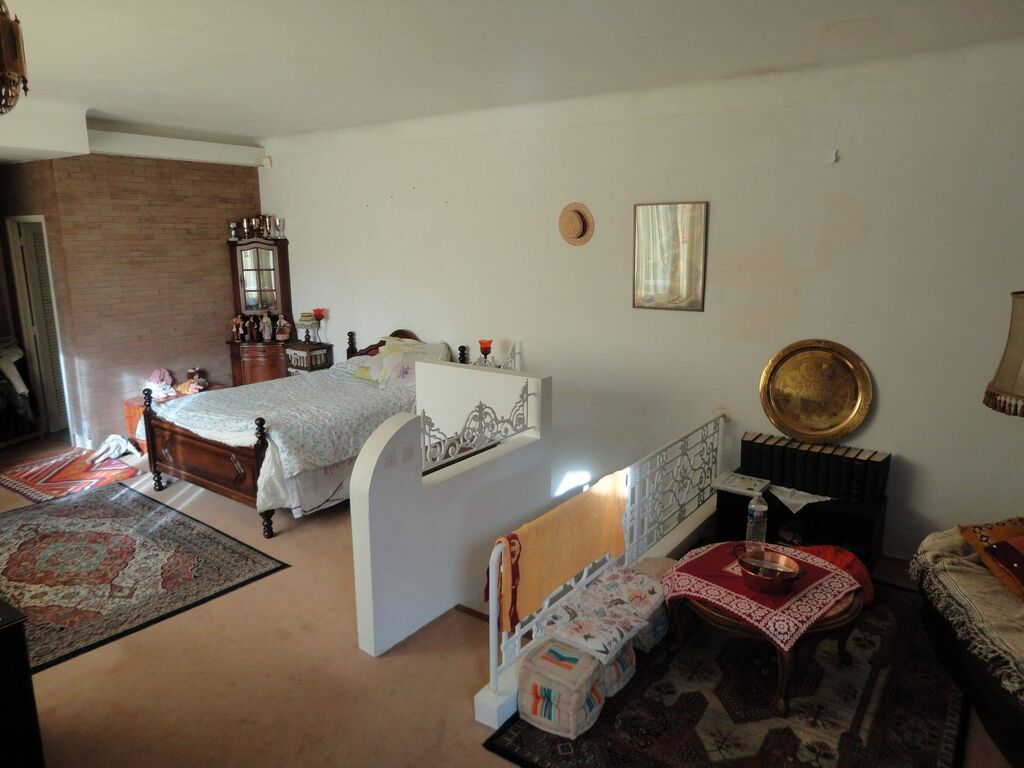 Carnoux maison à vendre  sur terrain plat