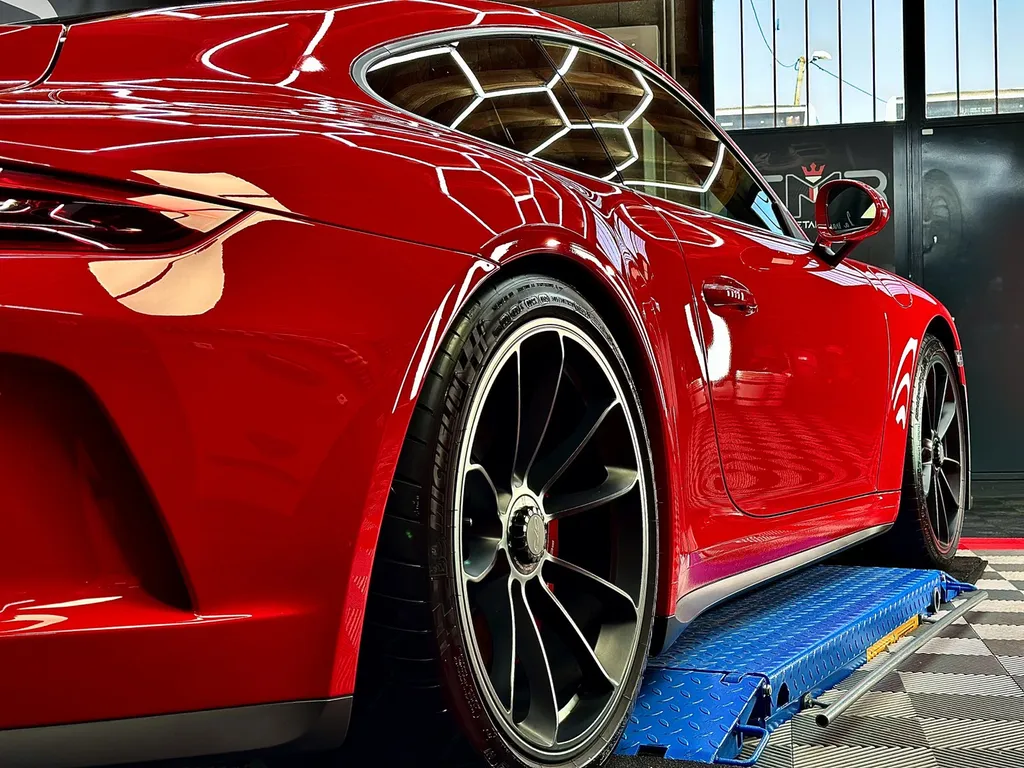 centre de DETAILING Lyon protection céramique film de protection PPF Porsche GT3