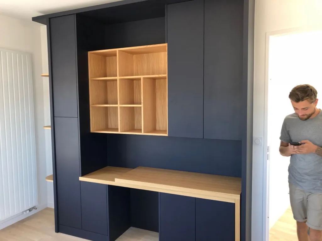  Fabrication d’un bureau sur mesure à Bordeaux