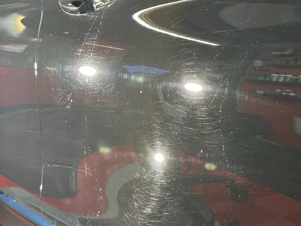 Mercedes E400 – Préparation esthétique haut de gamme & traitement céramique professionnel à Lyon et alentours 