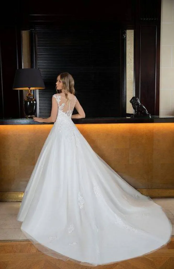 Boutique robe de mariée pas cher de créateur Français Matrimonia à MARSEILLE