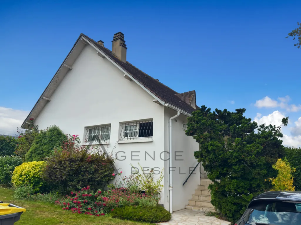 À vendre maison de 123 m² sur 495 m² située à La Saussaye 27370