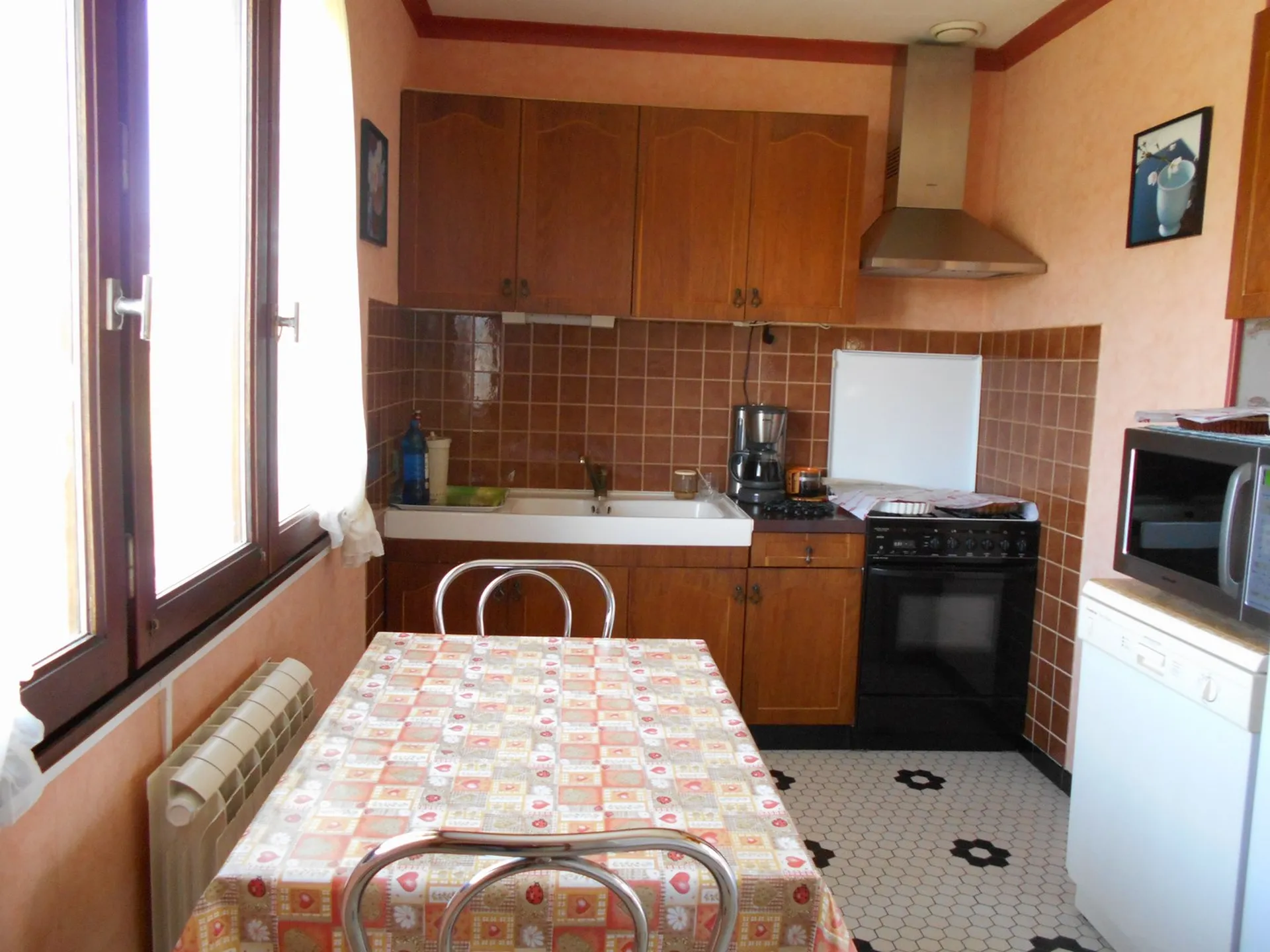 MAISON A VENDRE LISIEUX, PLAIN-PIED, SOUS-SOL COMPLET