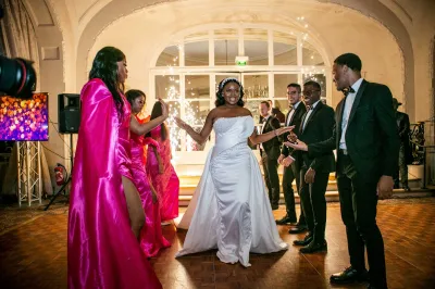 Luxury Meets Nature: A Chic and Glamorous Wedding Celebration in a Stunning Paris Pavilion, Bois de Boulogne