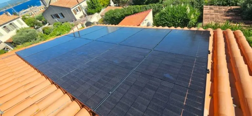 Installation de panneaux photovoltaïques Dualsun dès 8 500€ à La Ciotat