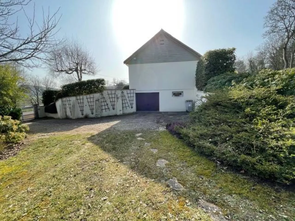 A acheter, pavillon PLAIN PIED sur sous sol total traditionnel 76320 SAINT PIERRE LES ELBEUF