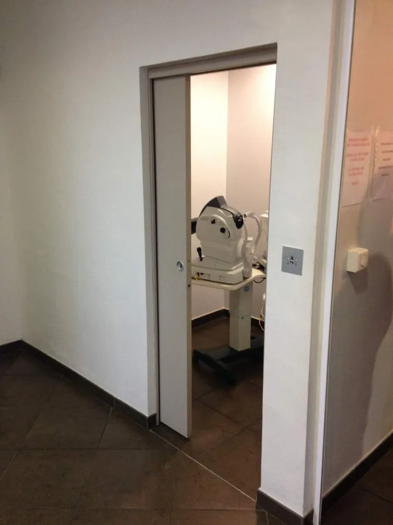 Réaménagement d'un cabinet médical à Miramas dans les Bouches-du-Rhône-Salle d'examen