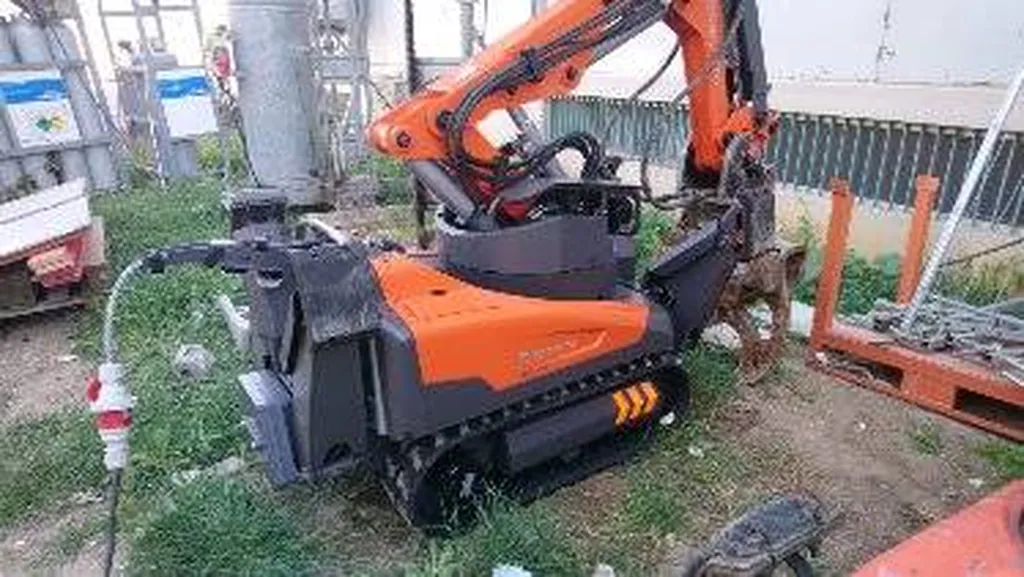 Les conseils pour bien utiliser un robot de démolition 1 tonne chez LMVS Démolition vers Vienne
