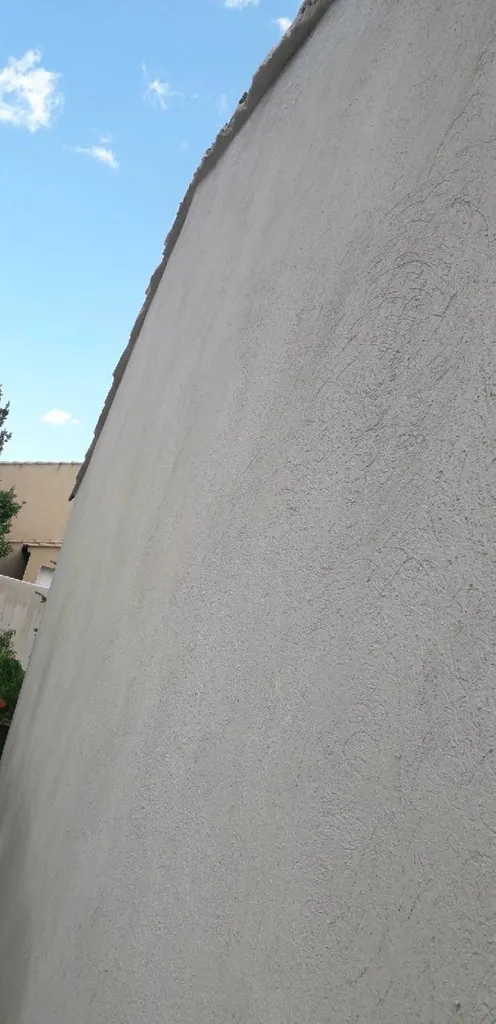 Rénovation d'une façade pour une maison à étage sur Avignon dans le Vaucluse