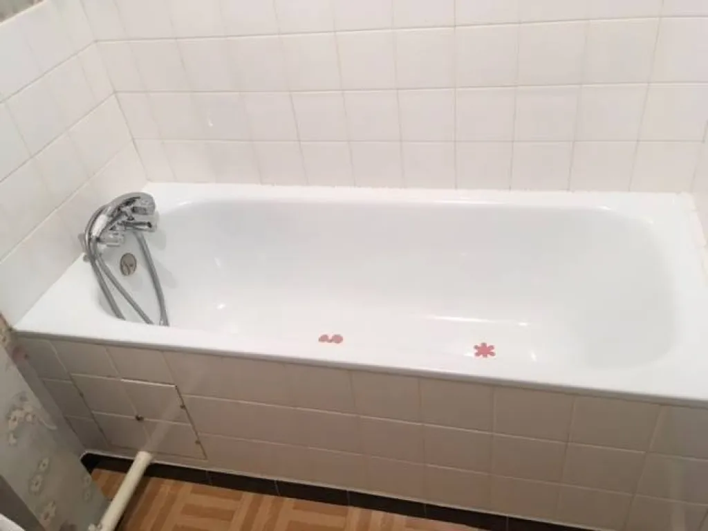Remplacement d'une baignoire par douche sécurisée pour sénior à Grenoble, Isère (38)