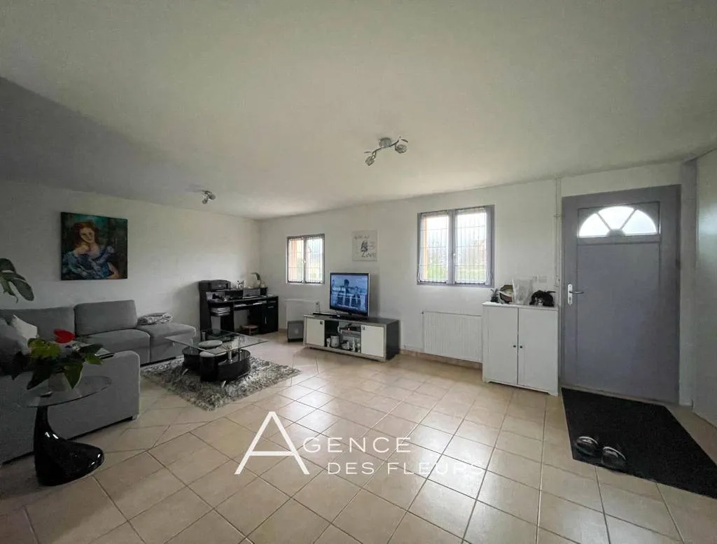 maison de 100 m² 27670