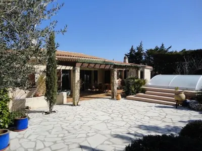 maison carnoux en vente de plain pied