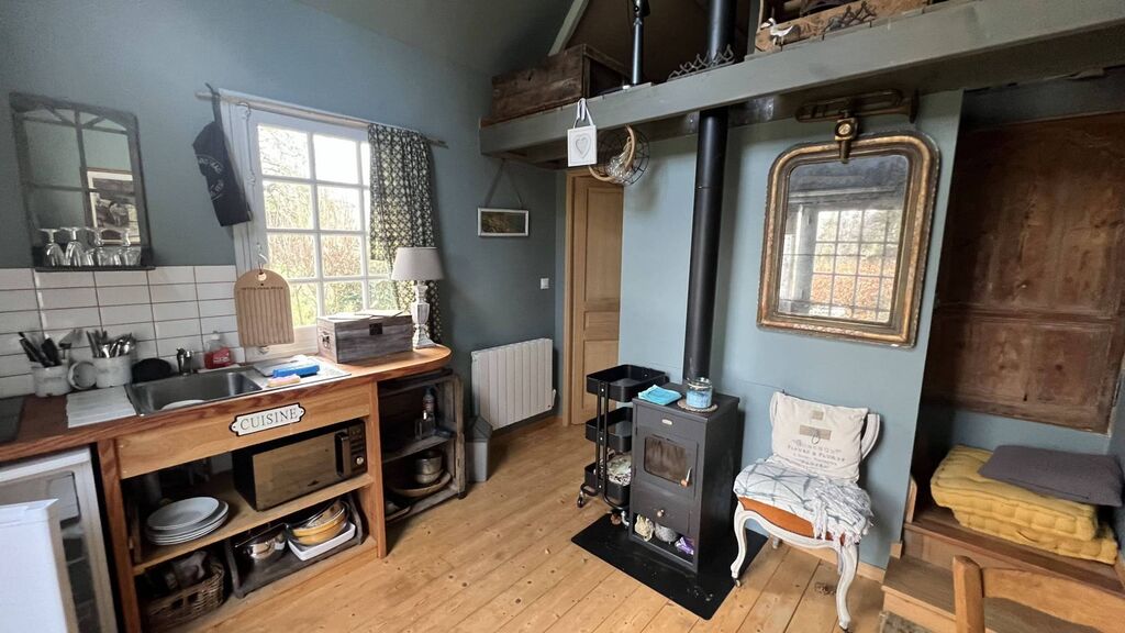 CHARMANT COTTAGE EN BOIS PETIT CAUX