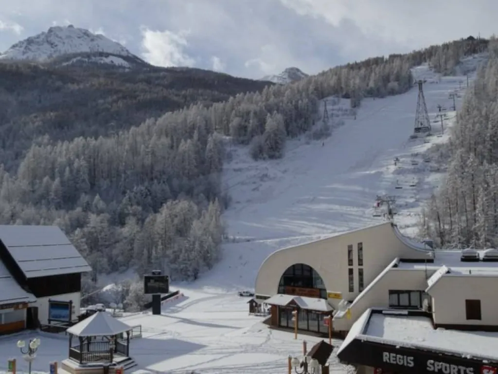 hotel au pied des pistes de ski