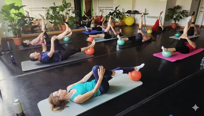 Cours de remise en forme Privés avec des séances de Pilates et de Yoga de Samara pour femmes à Six fours les plages dans le Var
