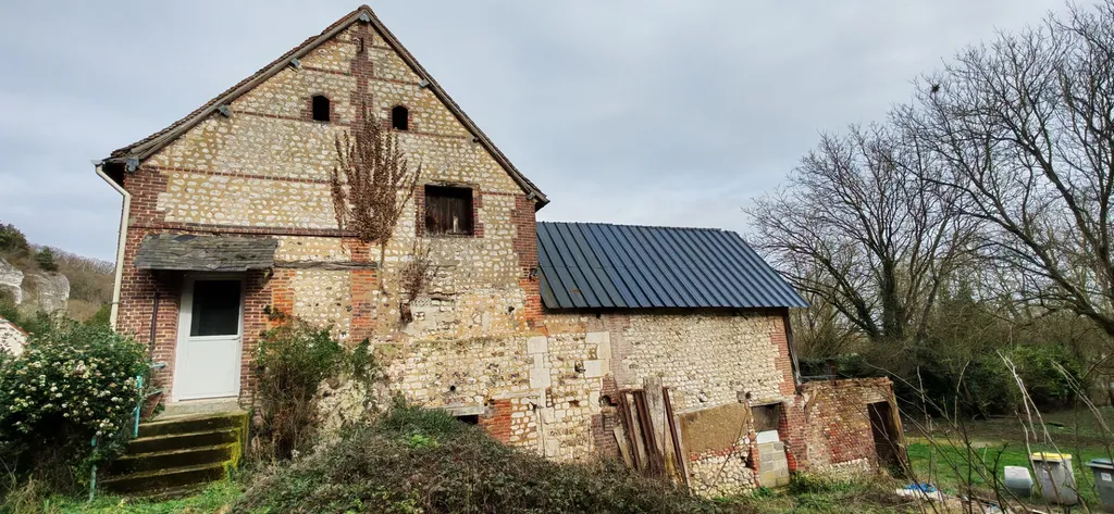 A vendre maison de 217 m² édifiée sur 1700 m² de terrain sur la commune de ORIVAL 76500