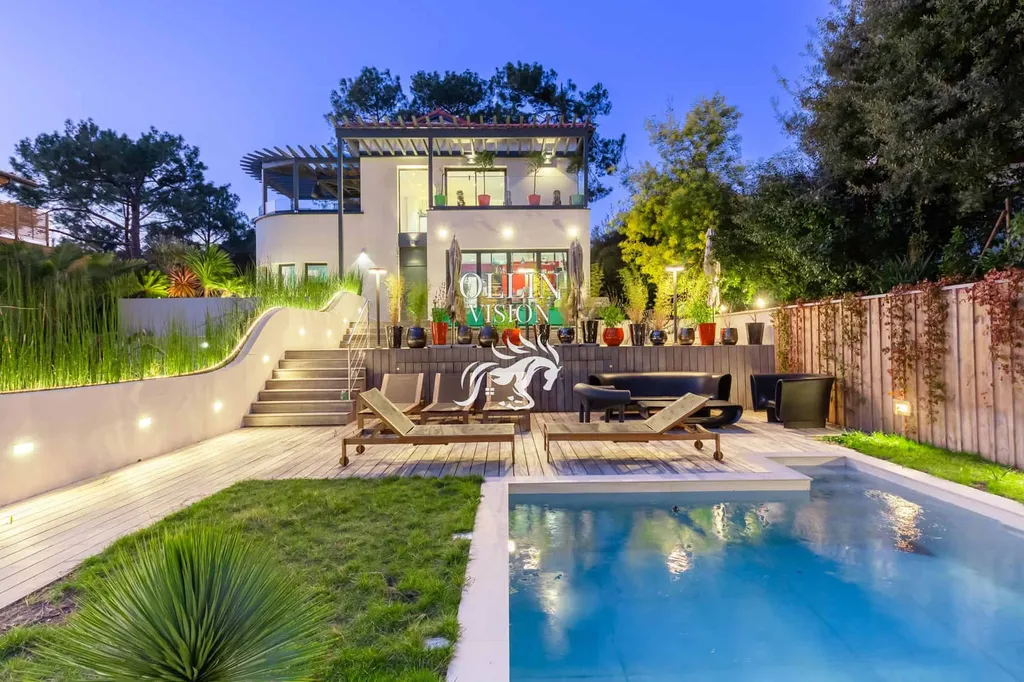 Exceptionnelle villa avec vue panoramique sur le bassin d'Arcachon