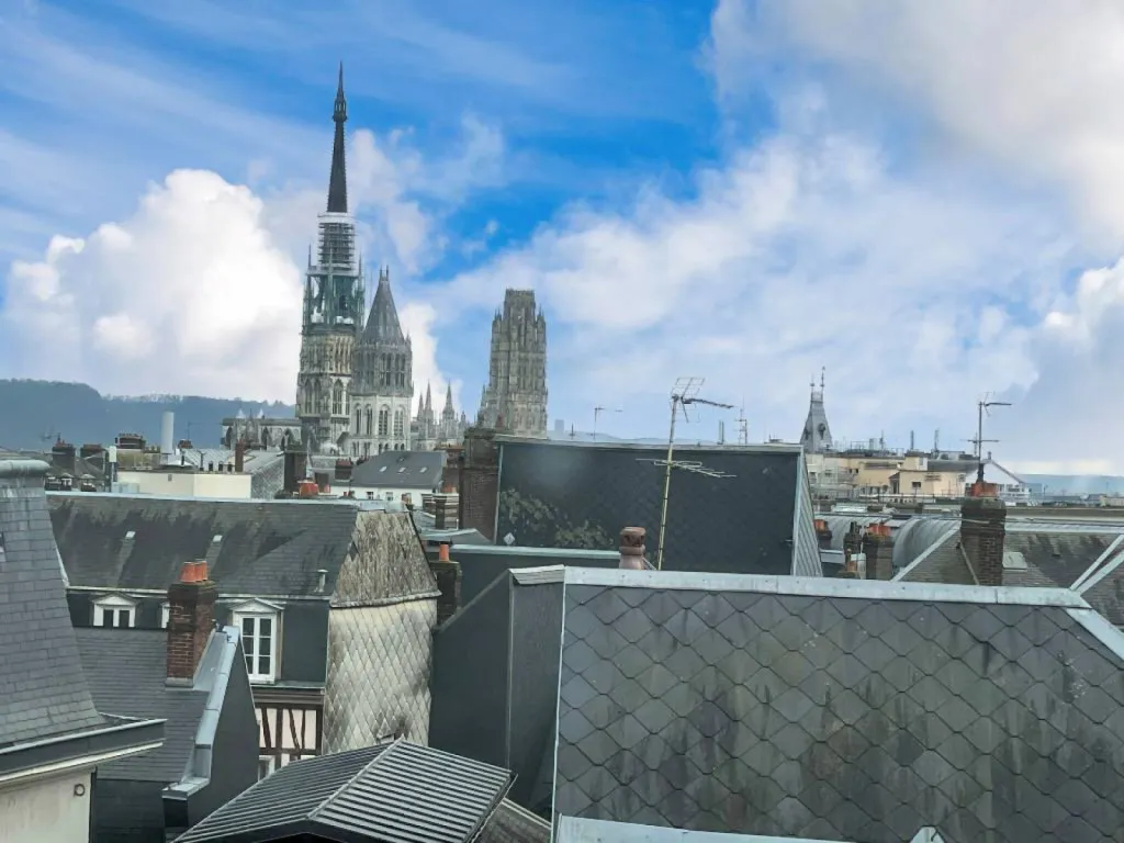 Acheter un appartement T2 à Rouen (76), à 3 minutes à pied de la gare dans une belle résidence