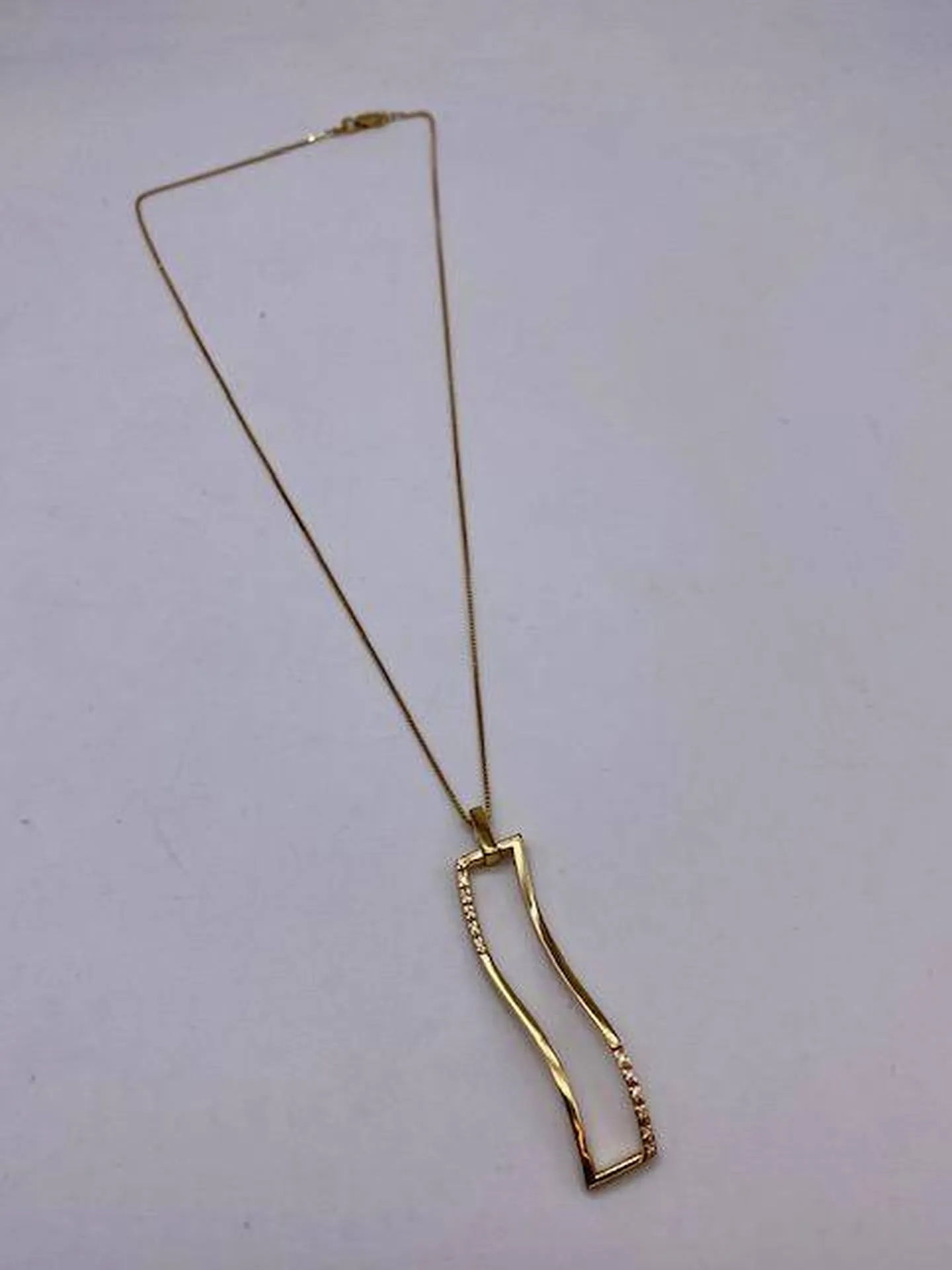 Ou acheter un collier en or 750/1000ème et diamants pas trop cher en Gironde? Chez Or Ligne à La Teste de Buch près de Bordeaux