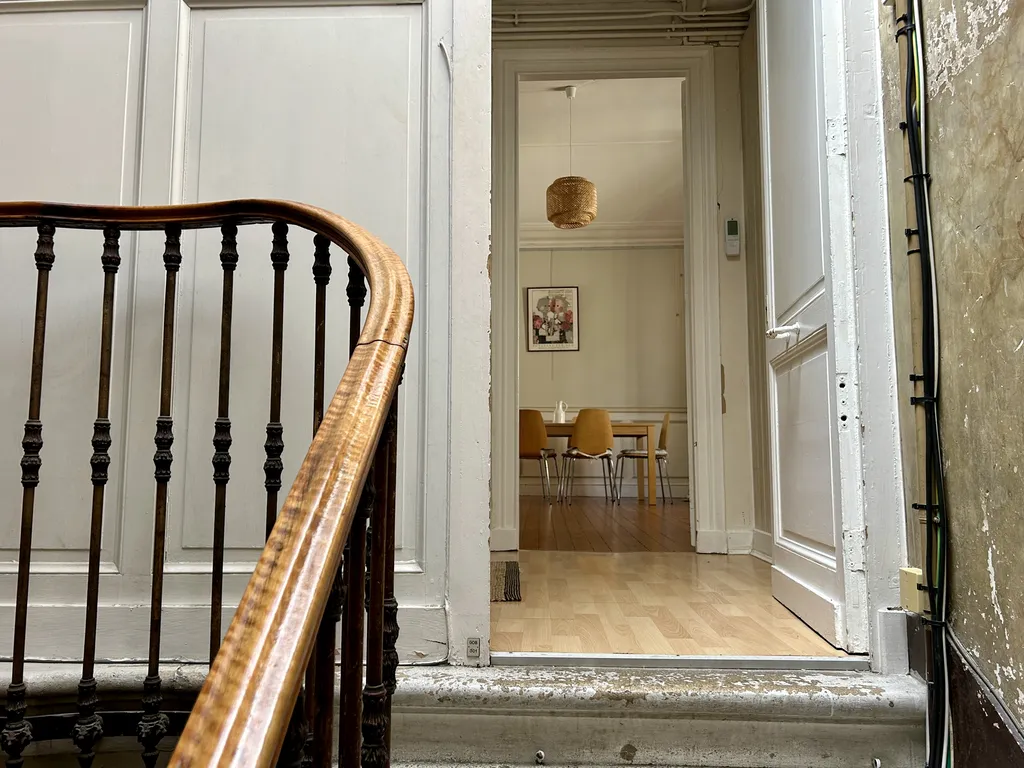 A Louer Appartement T3 ancien meublé 78M2 Bordeaux Jardin Public