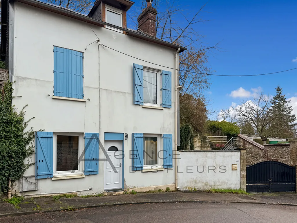 A vendre, jolie maison de 73 m² sur un terrain de 207 m² située à Elbeuf 76500