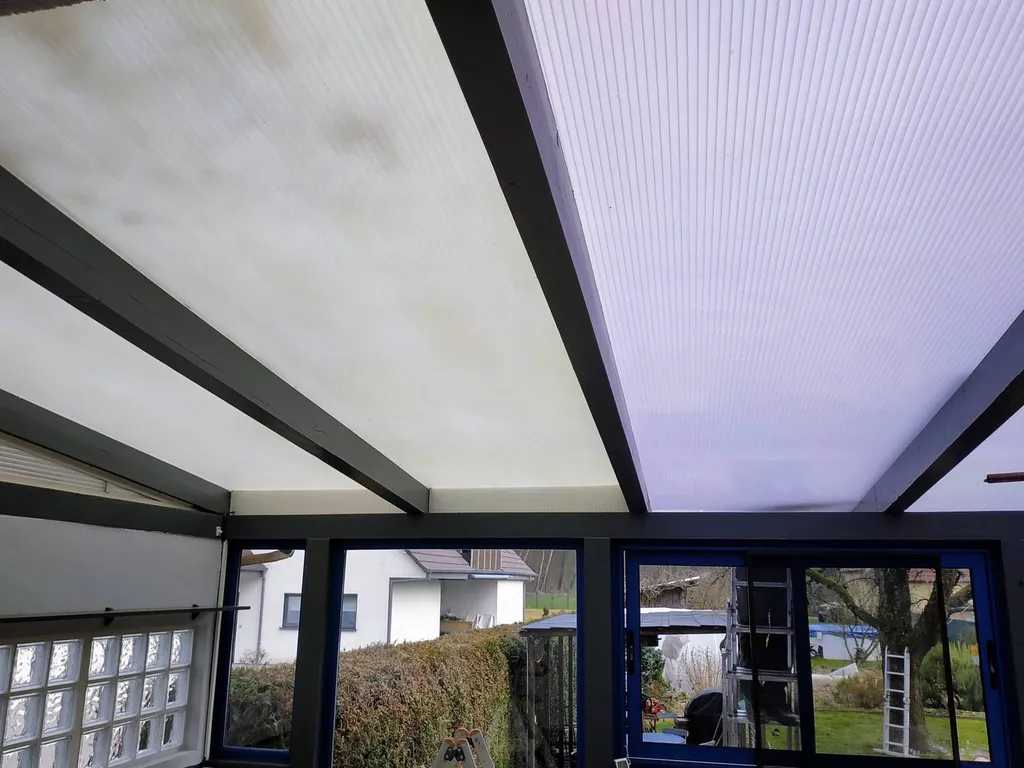 Changement de plaque de polycarbonate à Gries