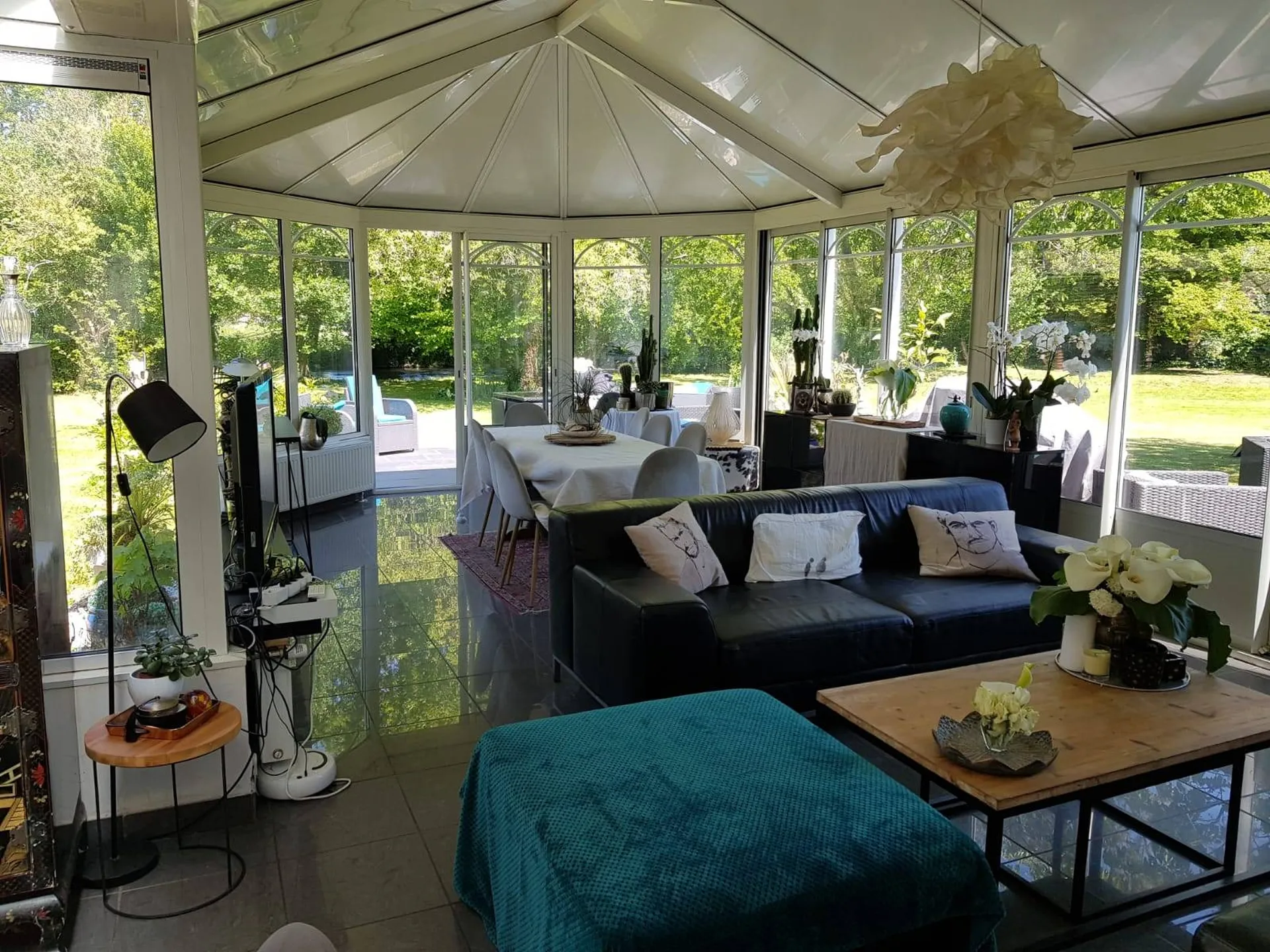 Maison de Charme, au bord d'une rivière, à 20 mns de la mer, en Normandie