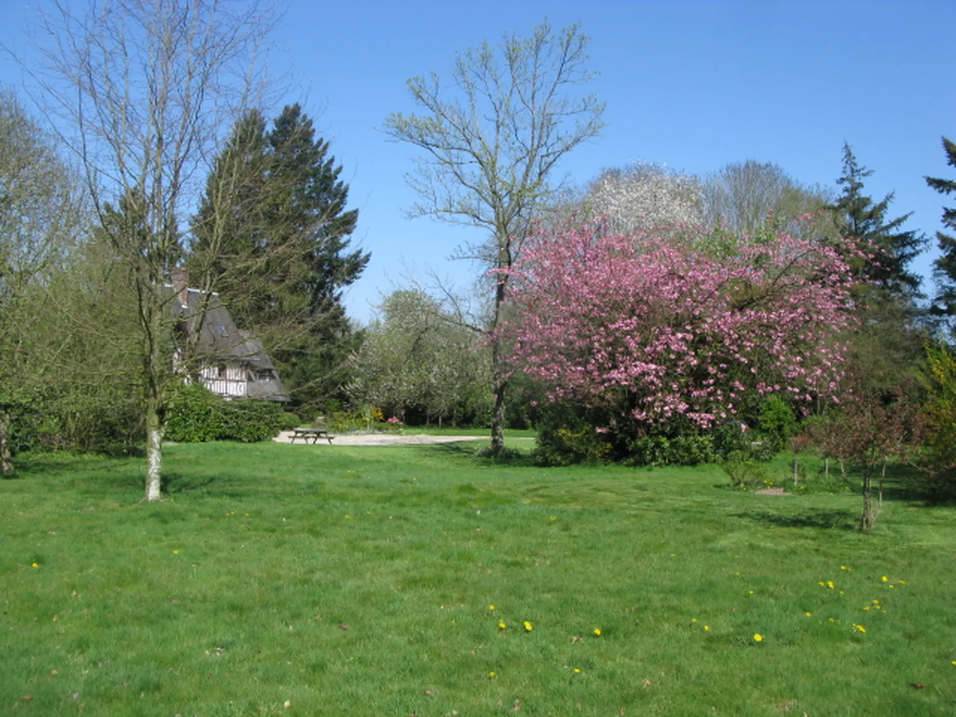 PROPRIETE NORMANDE A 30 MINUTES DE ROUEN