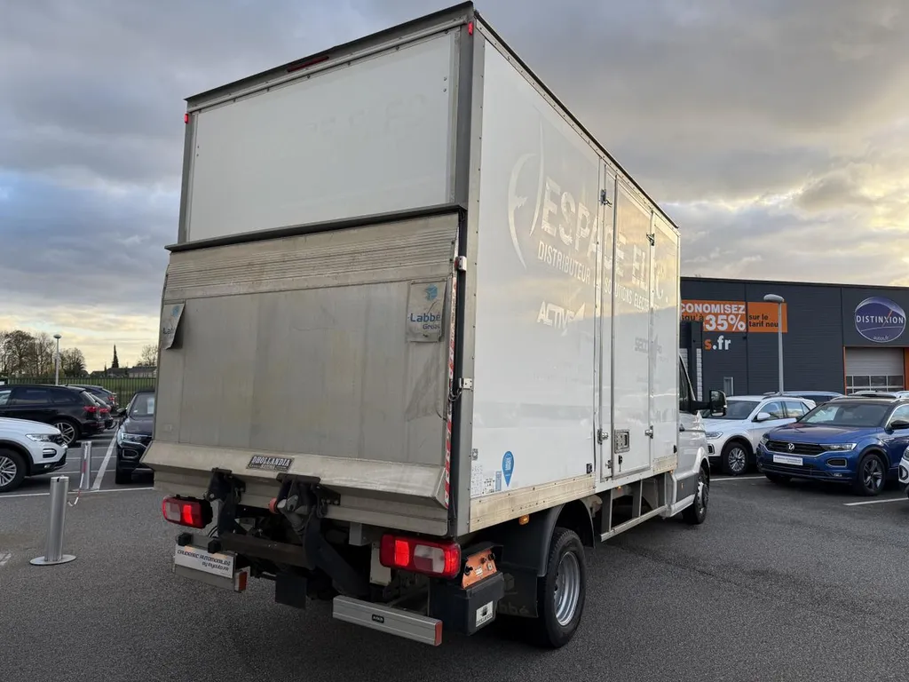 Vente utilitaire d'occasion VOLKSWAGEN CRAFTER à proximité du Havre : 20m3 disponible chez Caudebec Automobiles