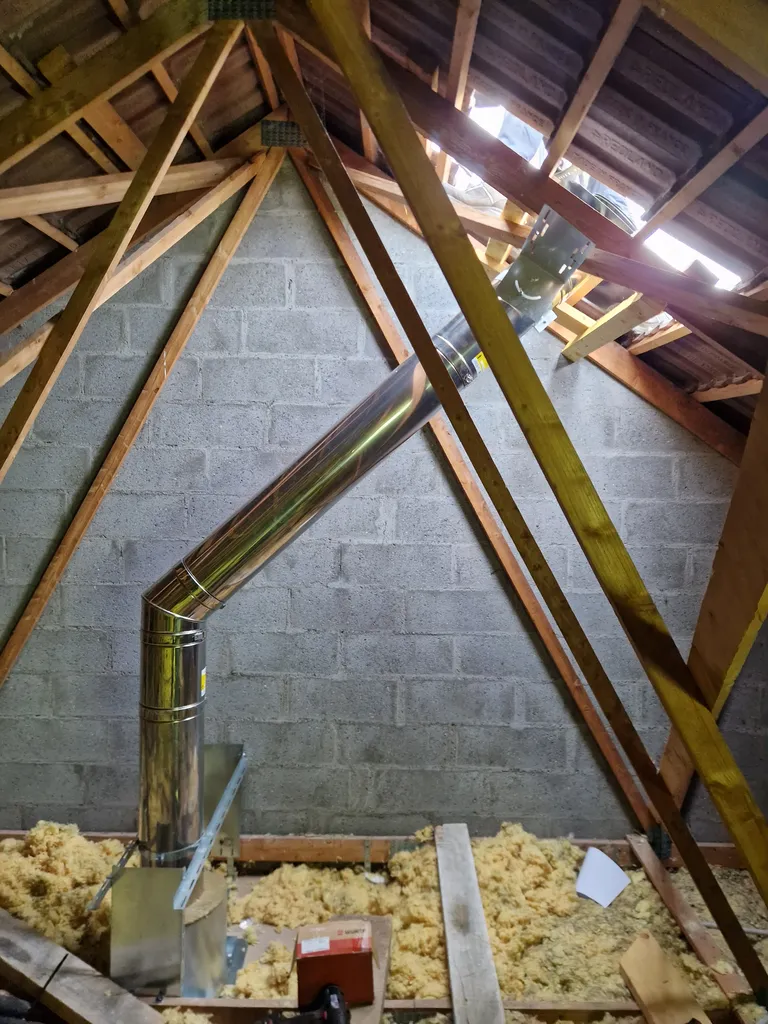 Conduit pour poêle à bois Poujoulat proche Rives en Seine 