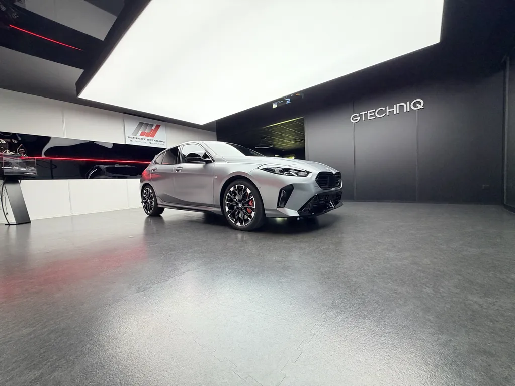 BMW Frozen Pure Grey