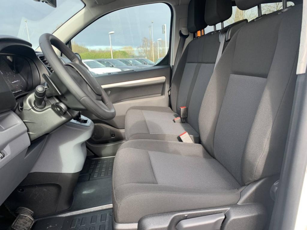 Peugeot Expert Cabine approfondie diesel boite automatique en Normandi