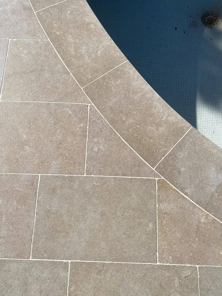 Margelle sur mesure beige