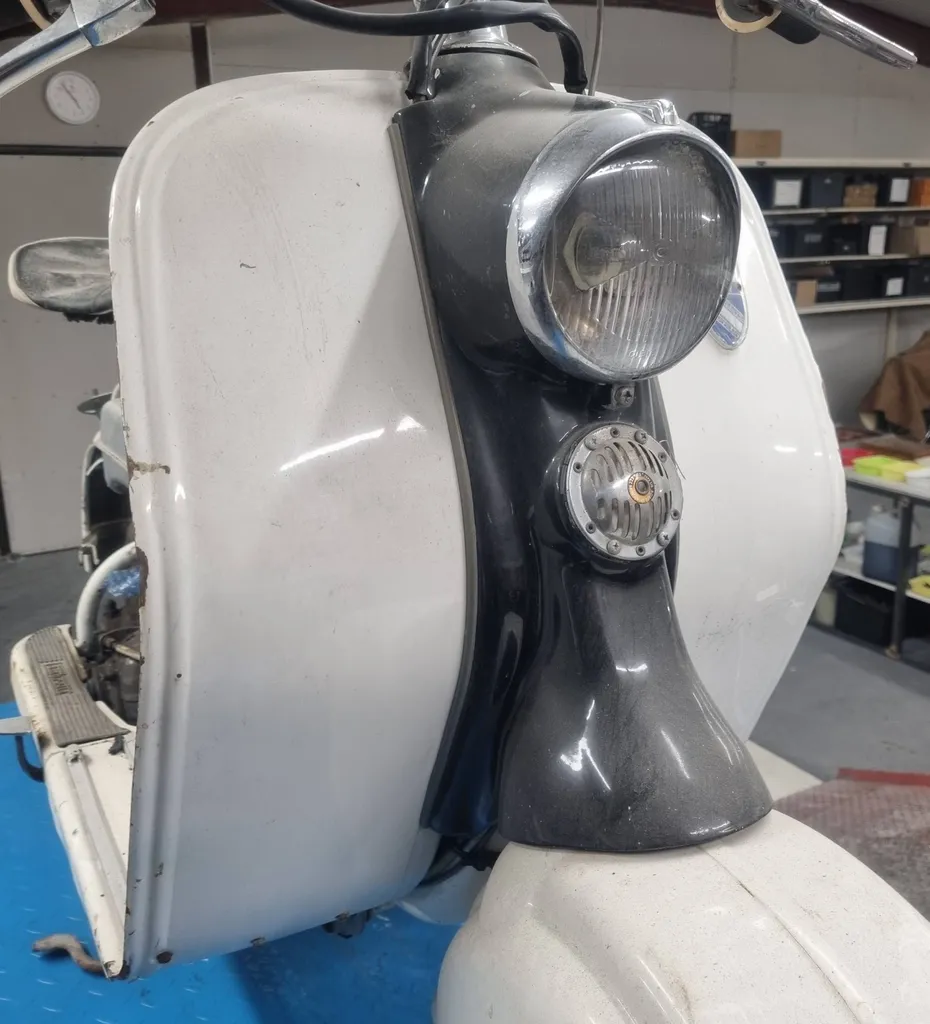 RESTAURATION LAMBRETTA LD 125 VAR