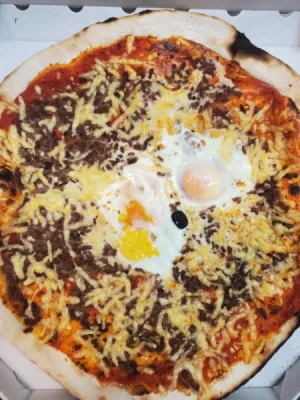 pizza à  cheval salon de provence