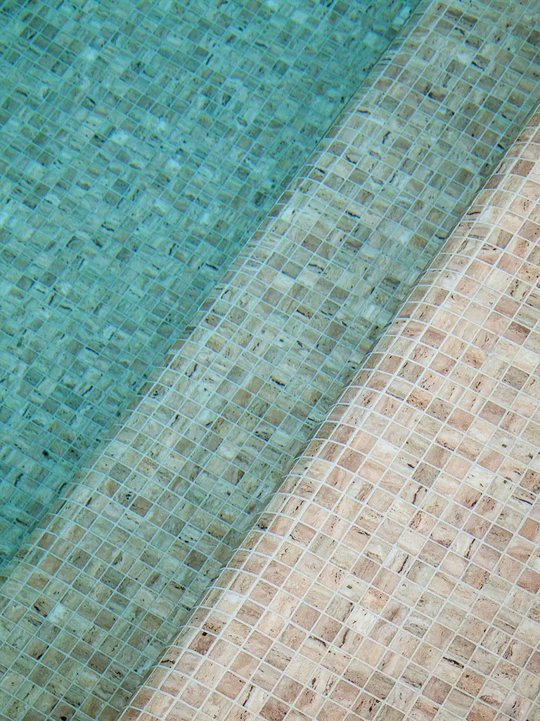 UNE PISCINE EN TRAVERTIN - MOSAÏQUE TRAVERTINO